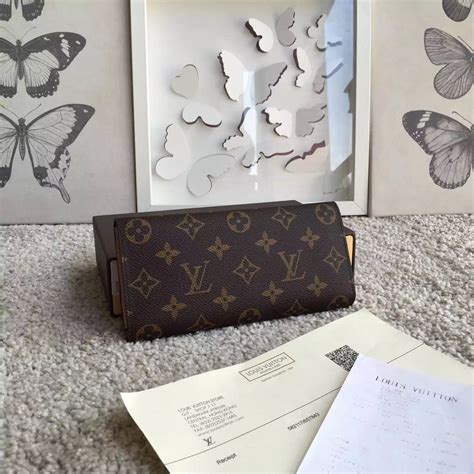 lv m61289|Designer Women's Wallet in Monogram Canvas .